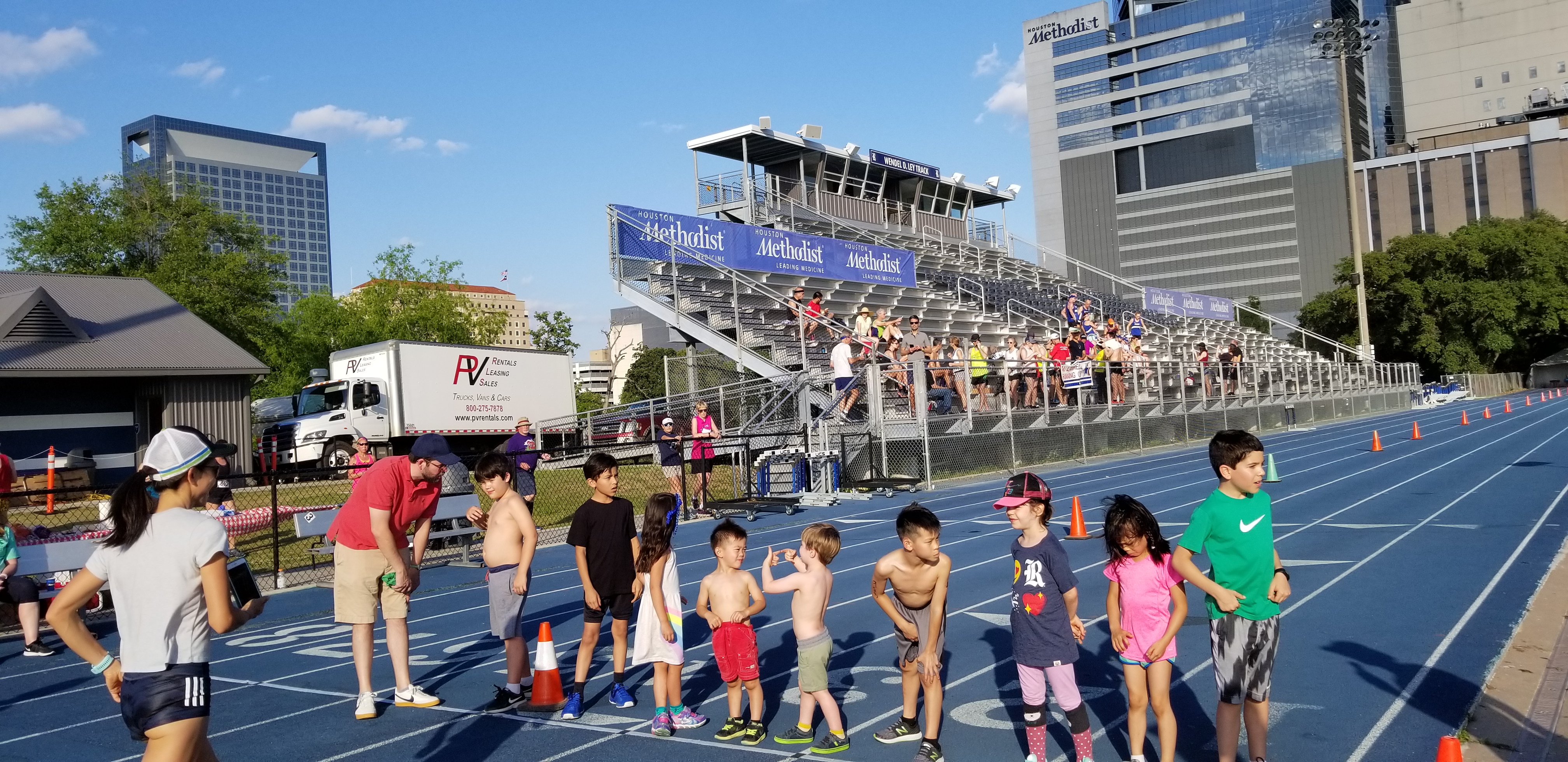 LP Run 2019 Kids Race Start Line2